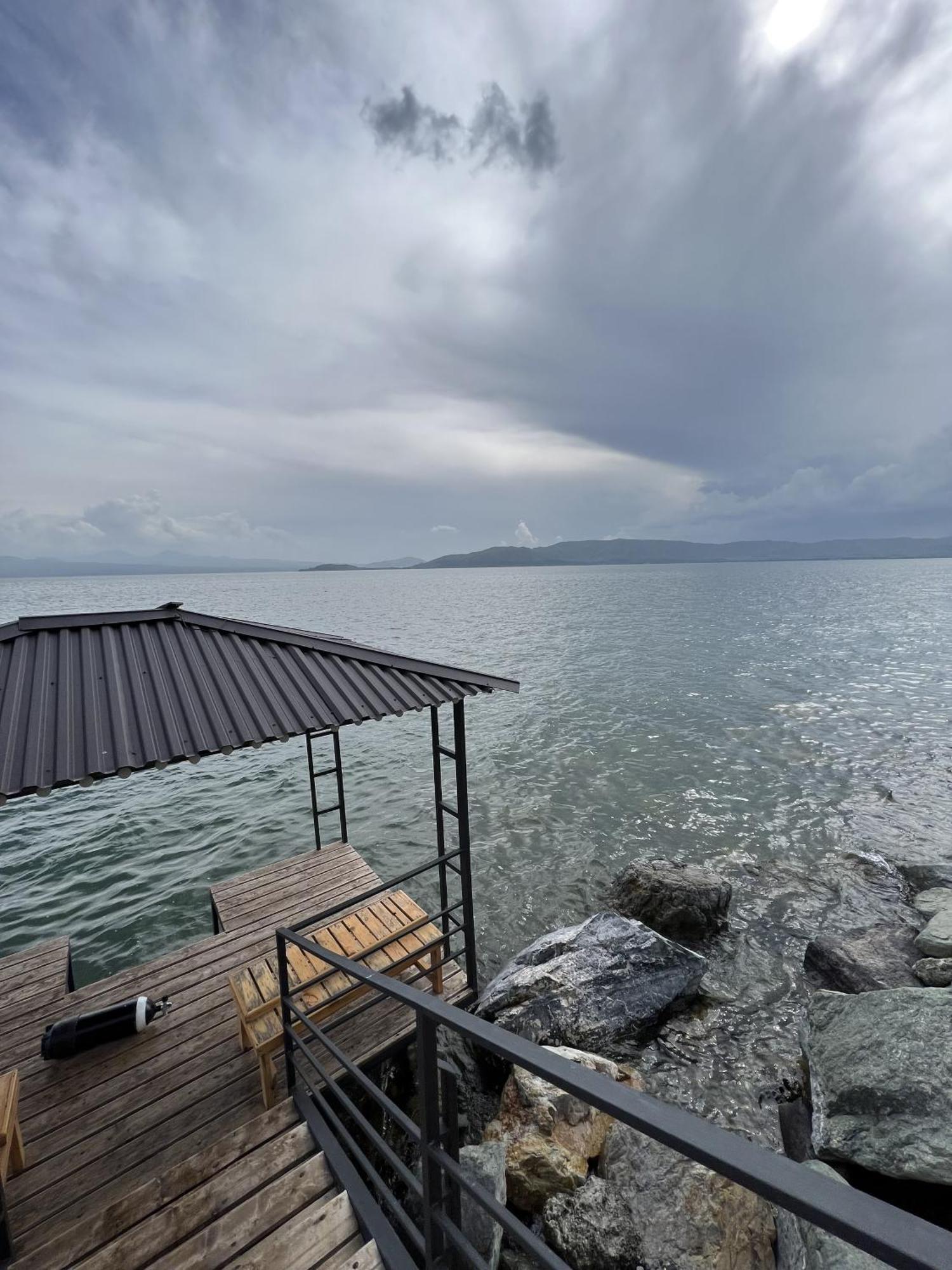 Altitude 1900 Dive Resort - Sevan Lake Chambarak Екстер'єр фото